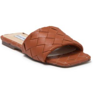 STEVE MADDEN Melyza Flat Cognac Sandals